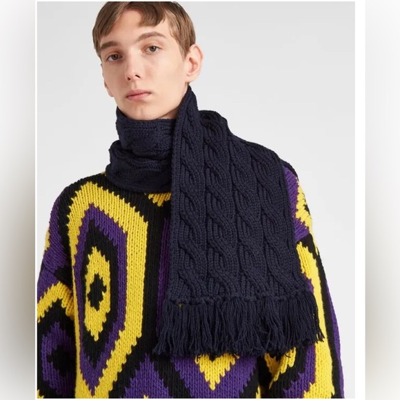 PRADA***Thick Navy Cable Knit Scarf****One Size***$1,270 - Picture 8 of 10